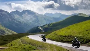 Planowanie wycieczek motocyklowych: Poradnik dla Początkujących i Zaawansowanych